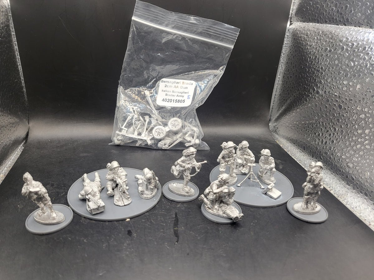 Bolt Action Italian Bersaglieri HQ & weapons teams (AF081)