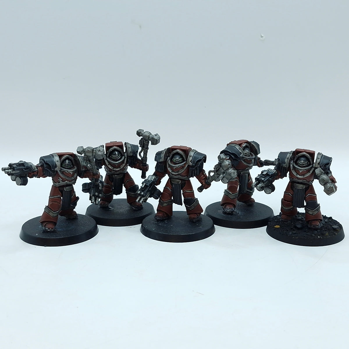 Warhammer Horus Heresy: Space Marine Word Bearers Cataphractii Terminators - Well Painted (BTD65)