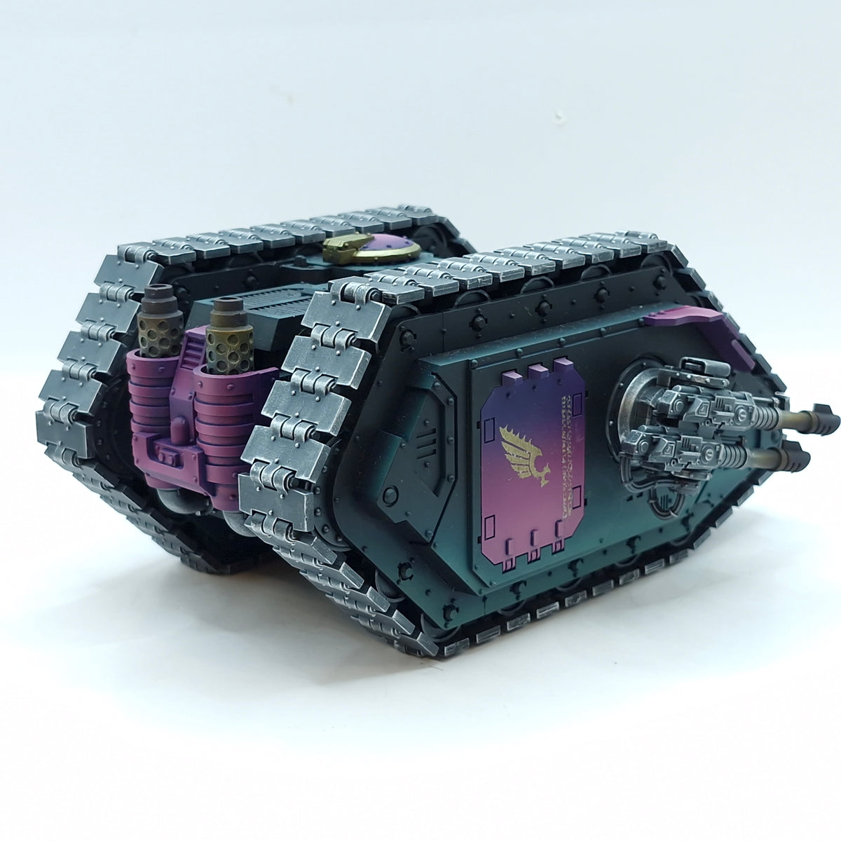 Warhammer Horus Heresy: Space Marines Emperor's Children Land Raider Carrier - Well Painted (BSE13)