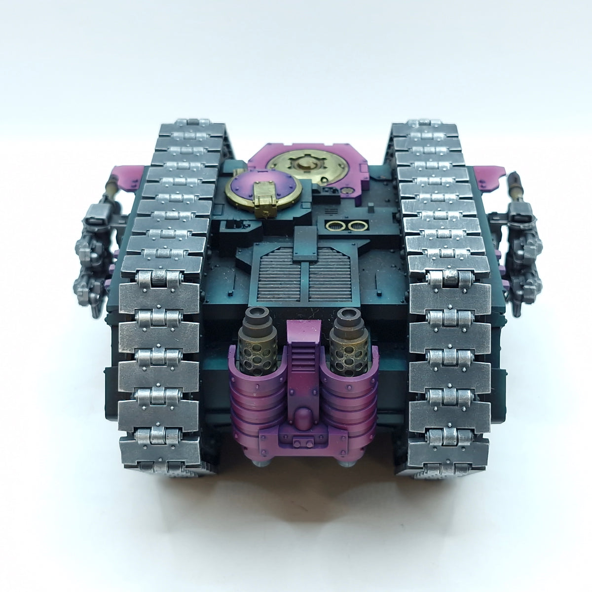 Warhammer Horus Heresy: Space Marines Emperor's Children Land Raider Carrier - Well Painted (AAZ14)