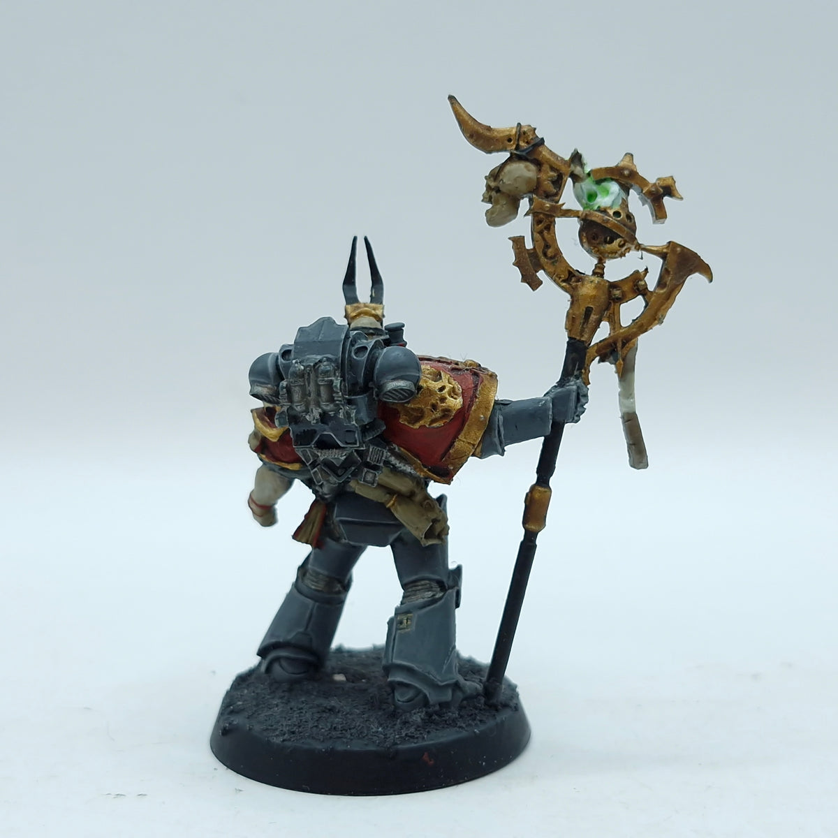 Warhammer Horus Heresy: Space Marine Word Bearers Zardu Layak and Blade Slaves (BO171)