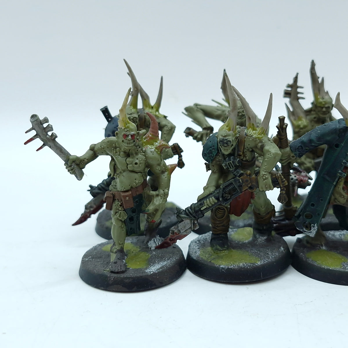 Warhammer 40k: Death Guard Poxwalkers - Painted (AD072)