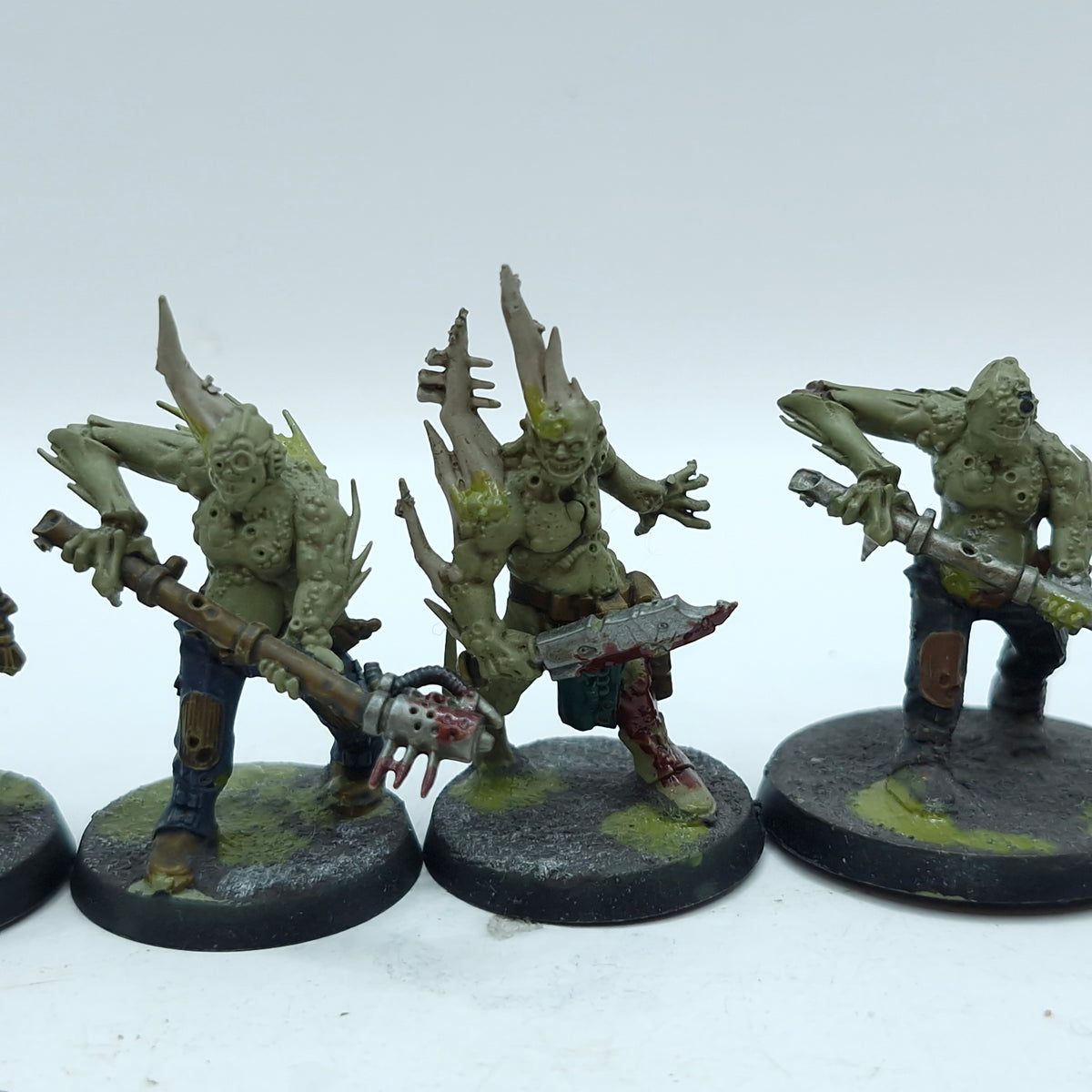 Warhammer 40k: Death Guard Poxwalkers - Painted (AD072)