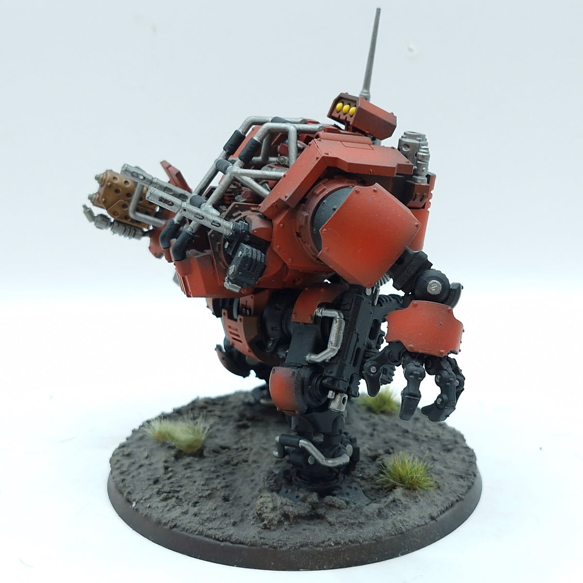 Warhammer 40k: Space Marines Invictor Tactical Warsuit - Painted (BR177)