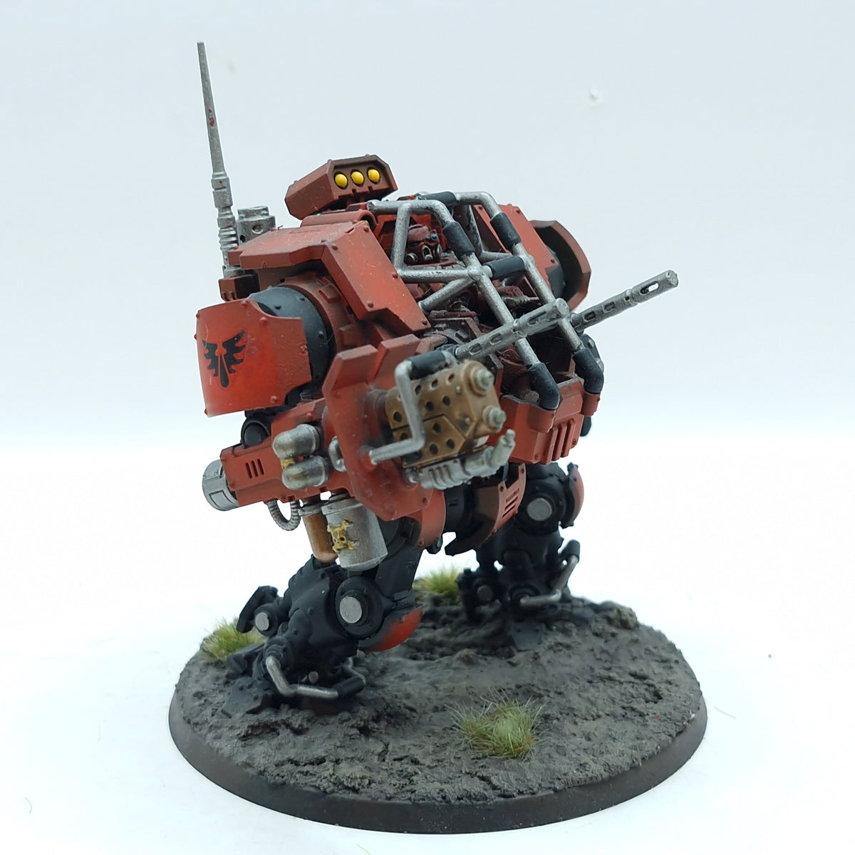 Warhammer 40k: Space Marines Invictor Tactical Warsuit - Painted (BR177)