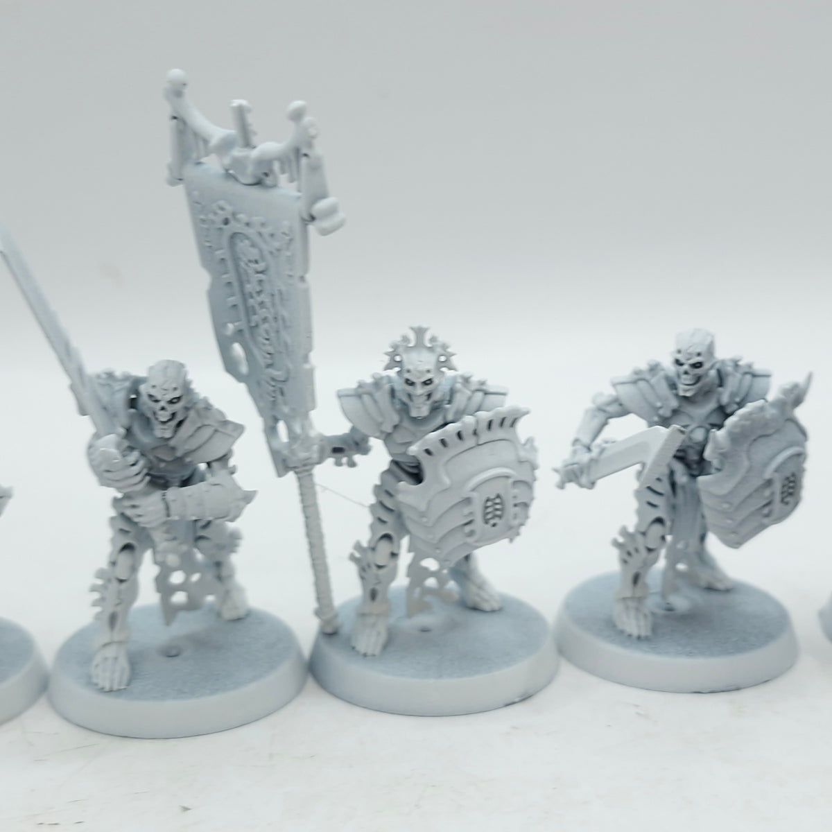 Warhammer Age of Sigmar: Ossiarch Bonereapers Mortek Guard (AA043)