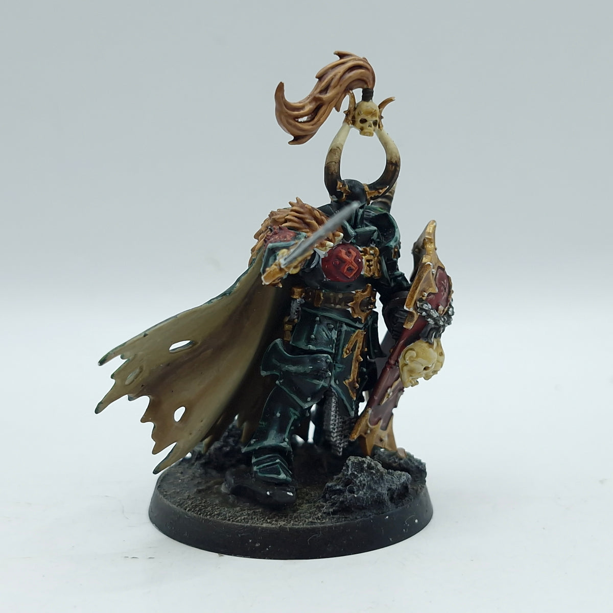 Warhammer Age of Sigmar: Slaves to Darkness Exalted Hero of Chaos - Well Painted (BC155)