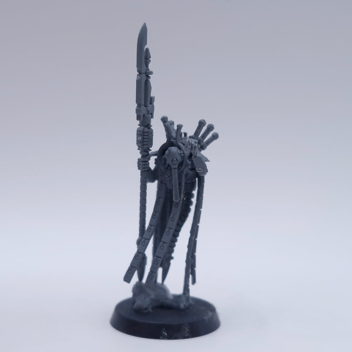Warhammer 40k: Necron Plasmancer with Cryptothralls BA151