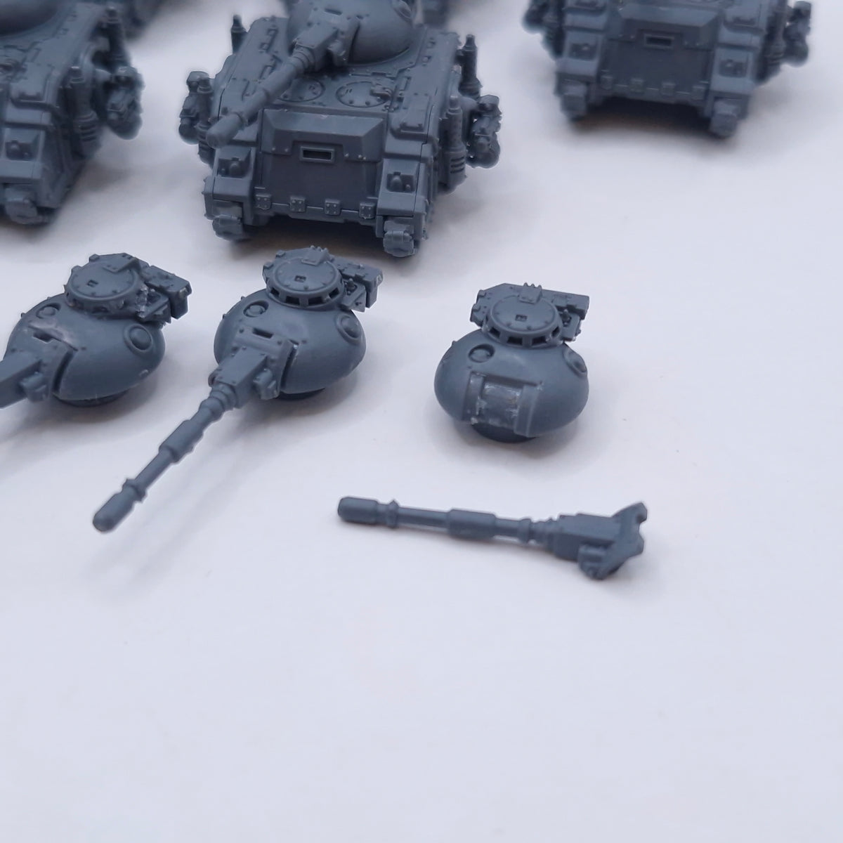Warhammer Legions Imperialis: Predator Squadron with Weapon Options BP082