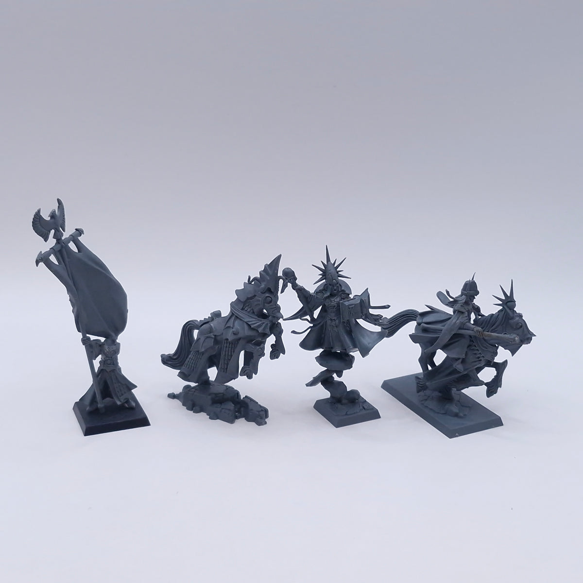 Warhammer Old World: High Elf Realms High Elf Mages and High Elf Lords Job Lot AW188