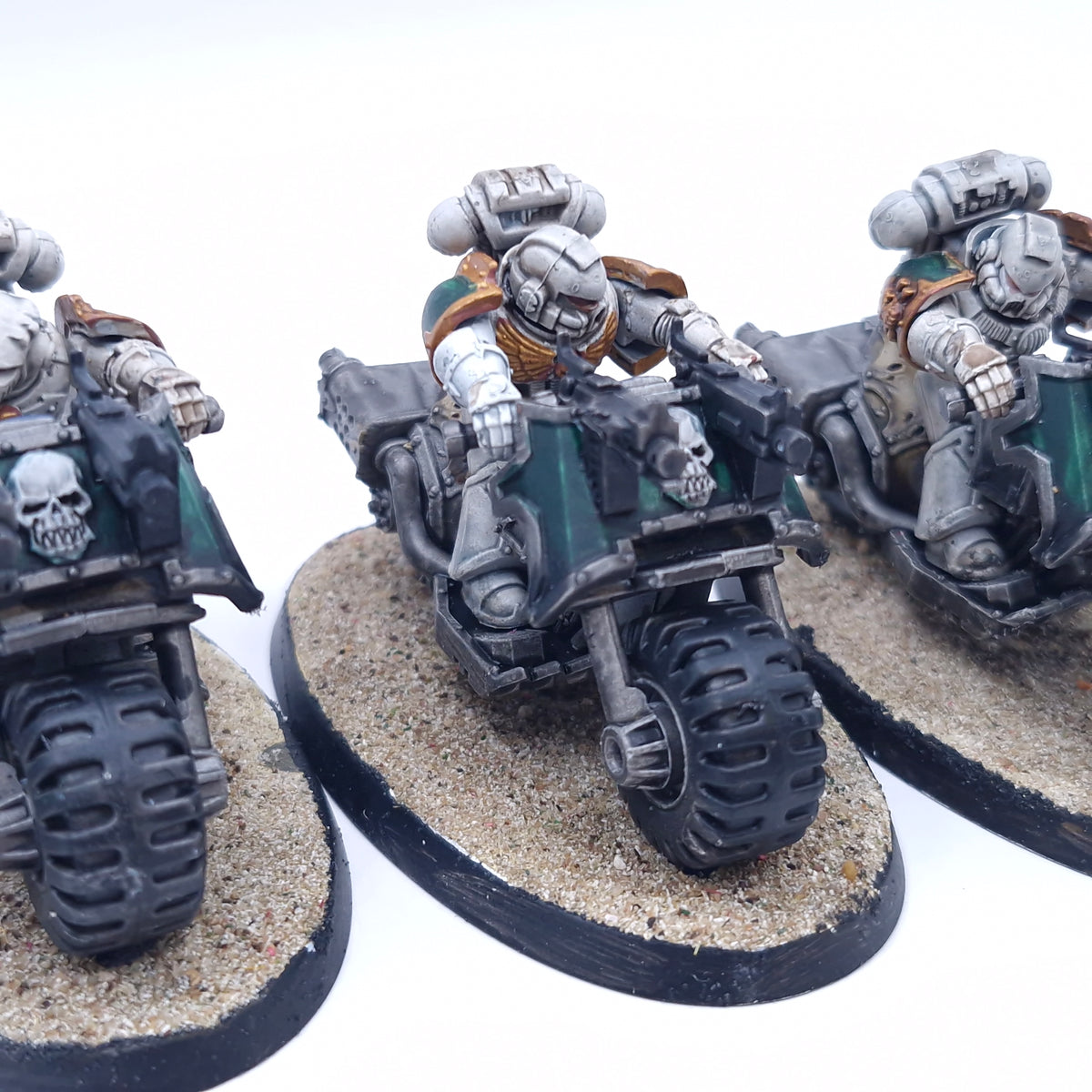 Warhammer 40k: Space Marines Bike Squad Painted AJ227