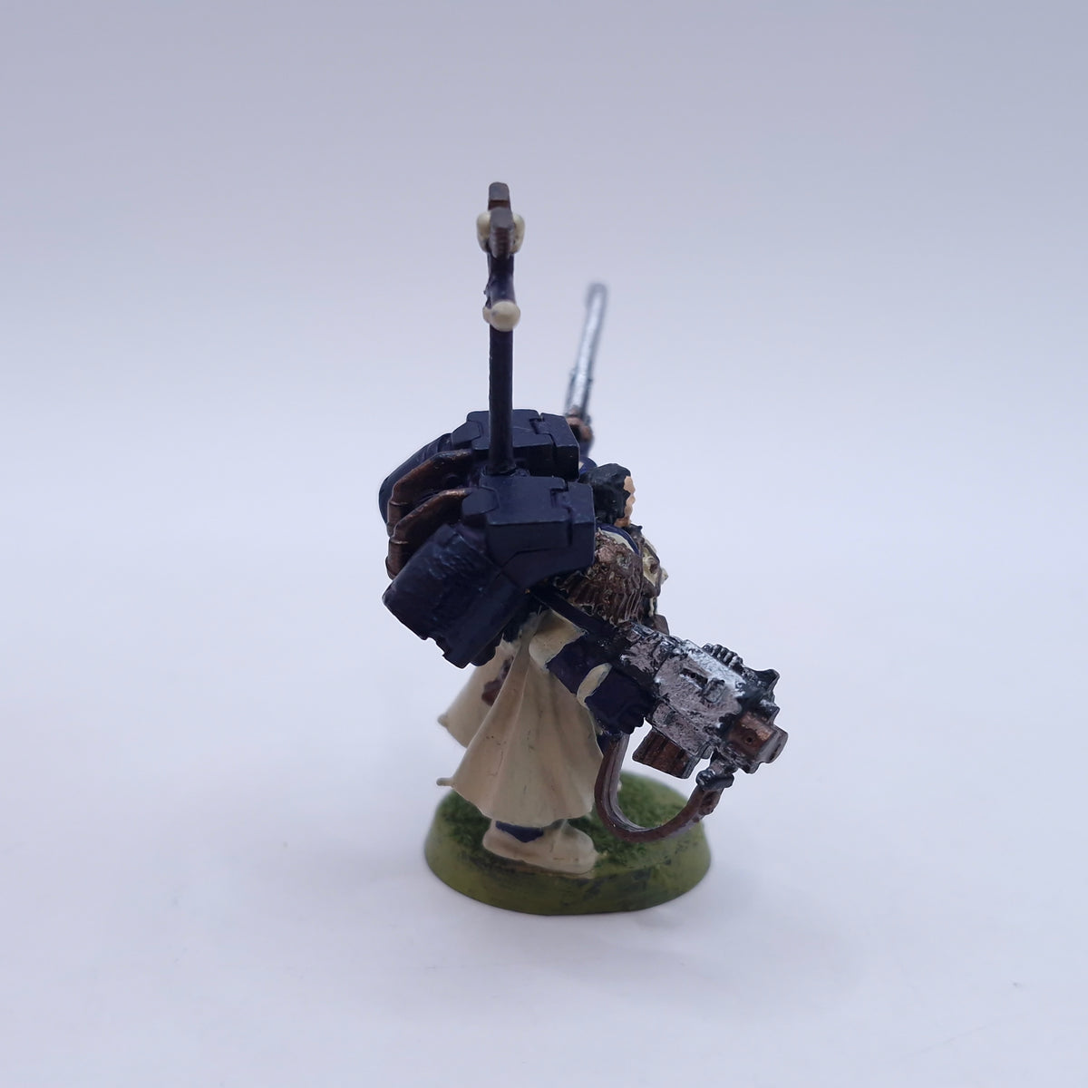 Warhammer 40k: Space Marines Tigurius with 3rd Edition Captain Painted BJ181