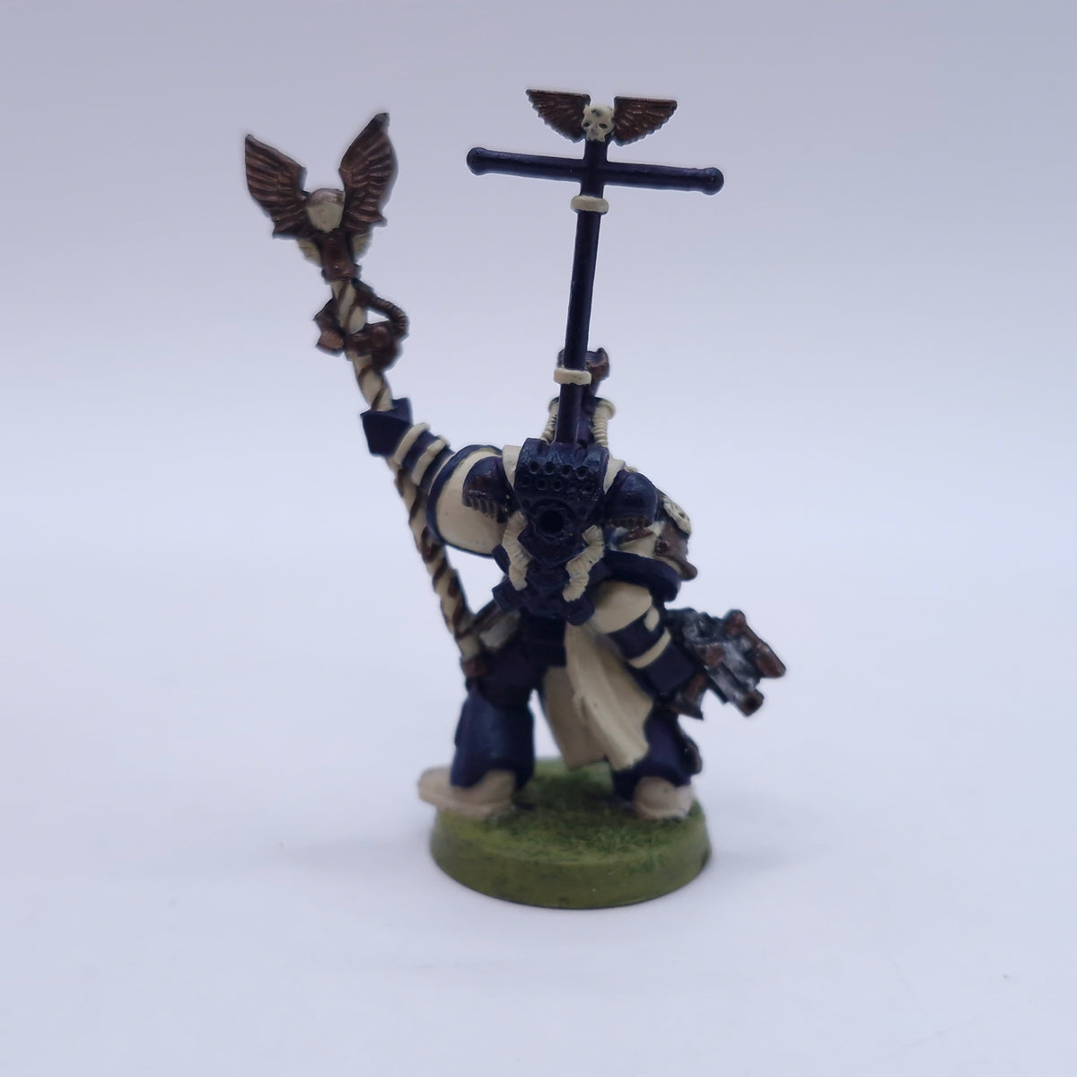 Warhammer 40k: Space Marines Tigurius with 3rd Edition Captain Painted BJ181