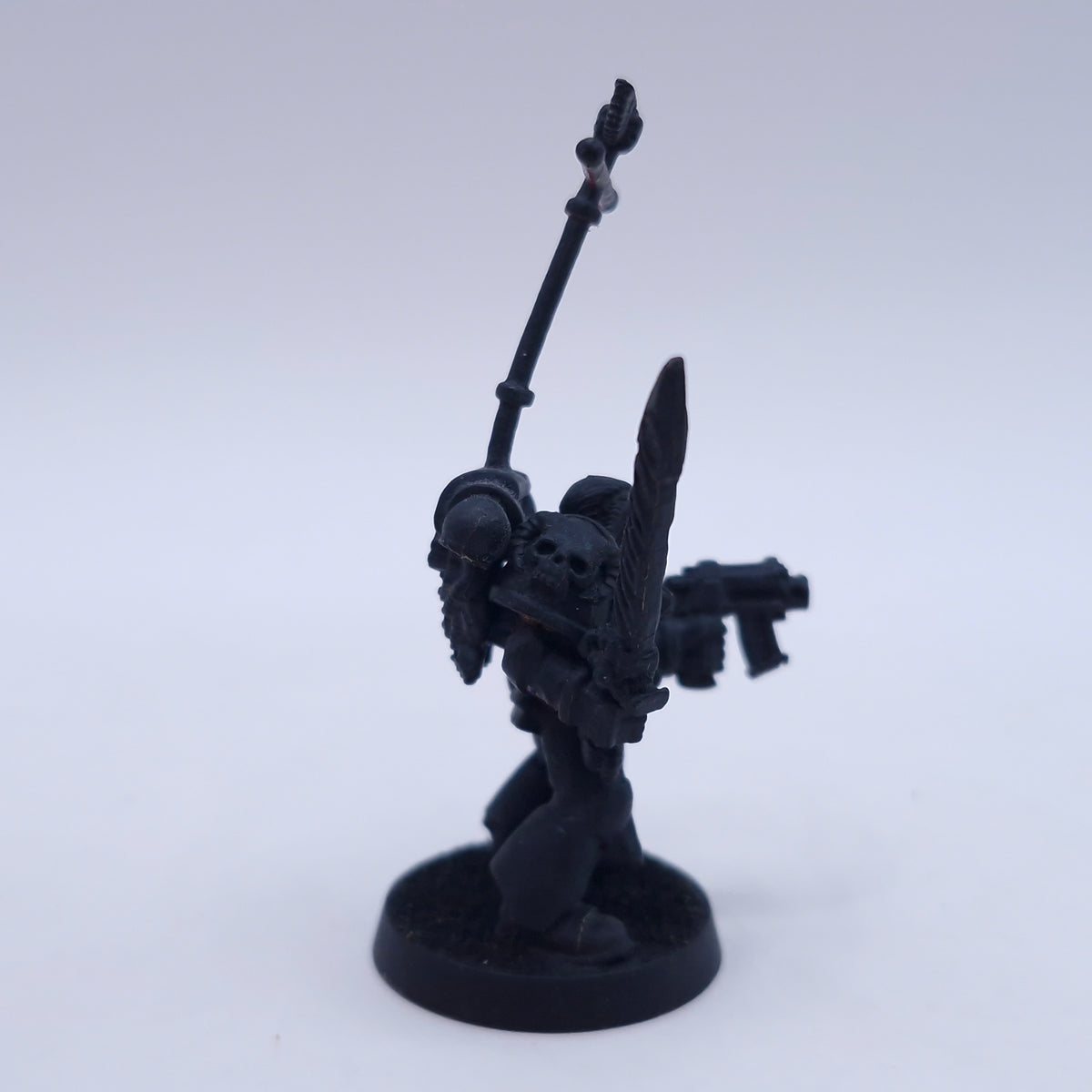 Warhammer 40k: Space Marines Veteran Sergeant and Lexicanum Librarian Metal BA040