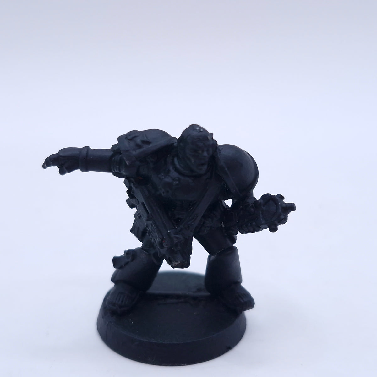 Warhammer 40k: Space Marines Veteran Sergeant and Lexicanum Librarian Metal BA040