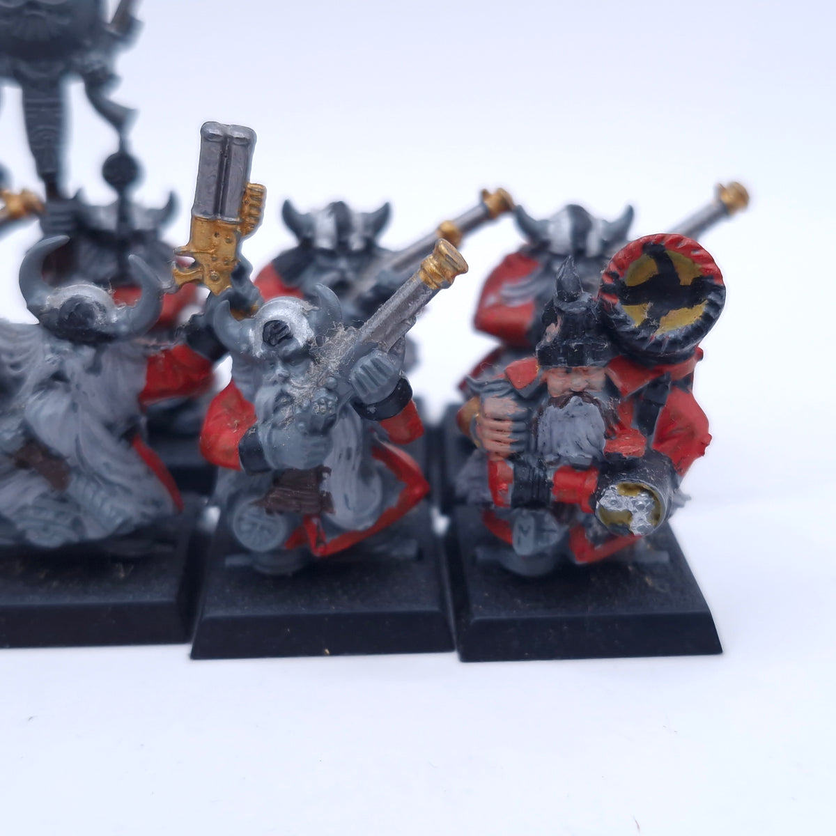 Warhammer Old World: Dwarfen Mountain Holds Dwarf Thunderers AC114