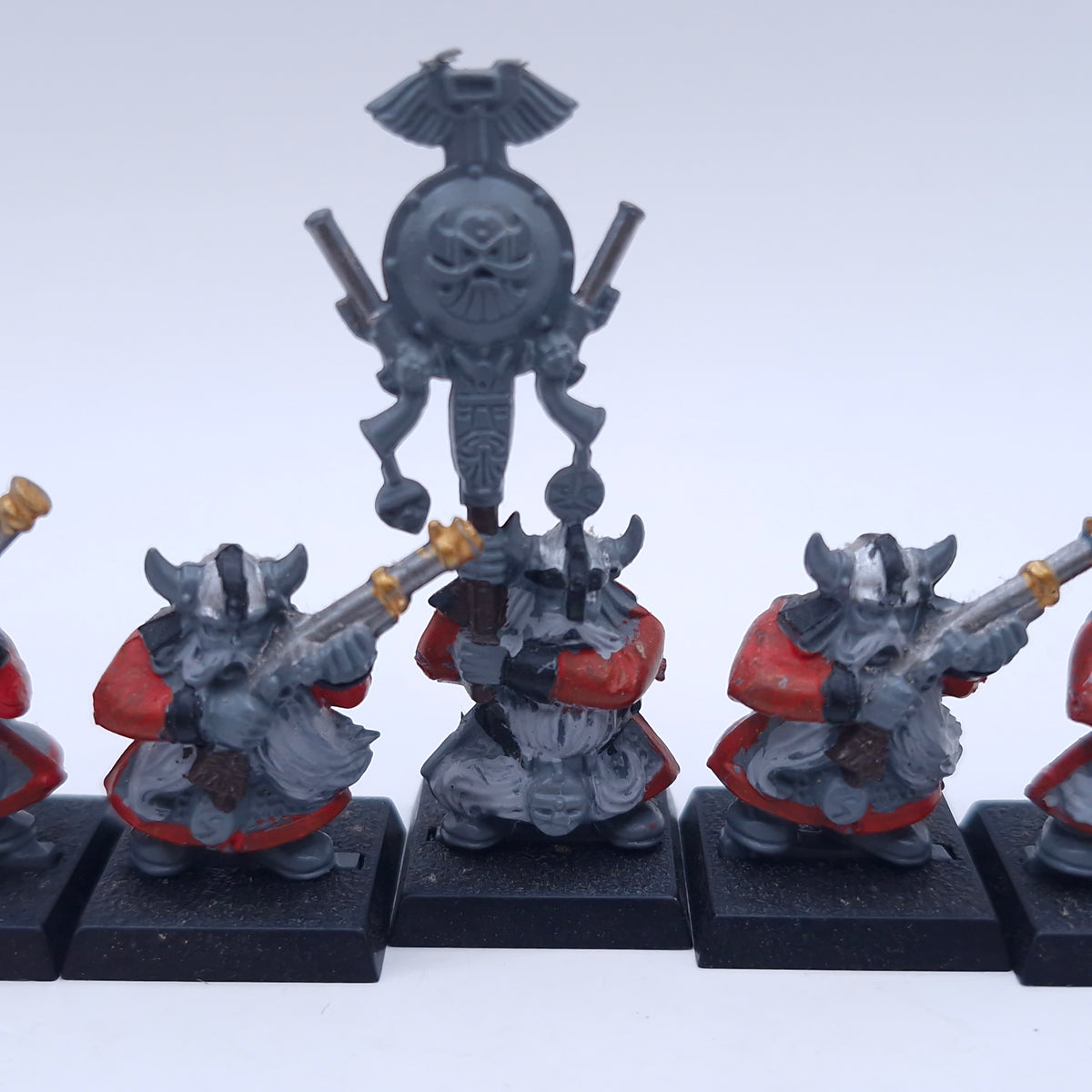 Warhammer Old World: Dwarfen Mountain Holds Dwarf Thunderers AC114