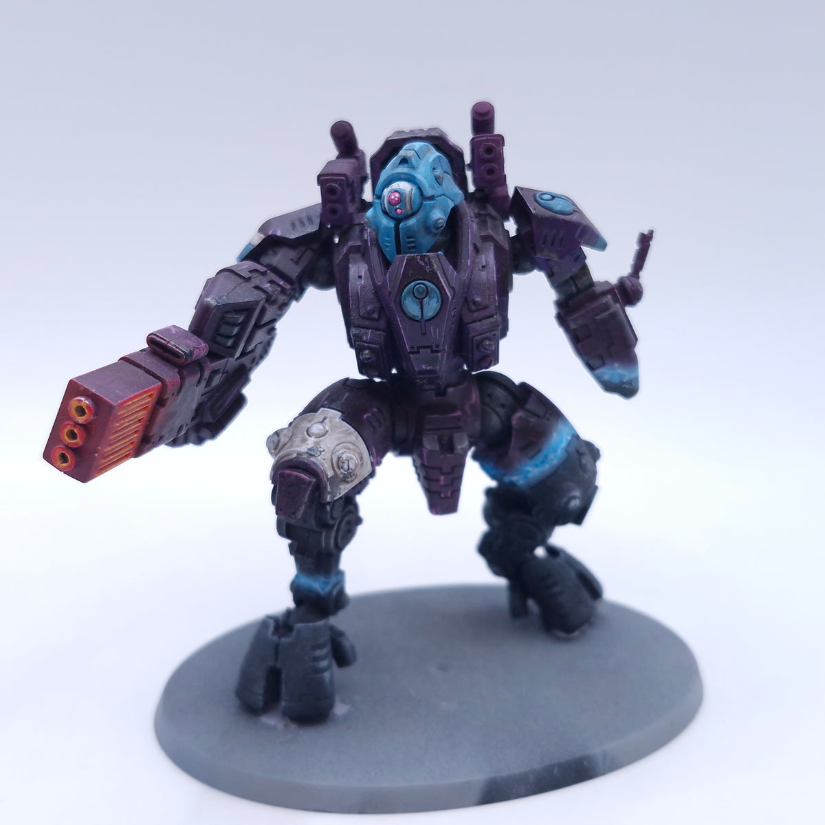 Warhammer 40k: T'au XV95 Ghostkeel Battlesuit Painted BTB30