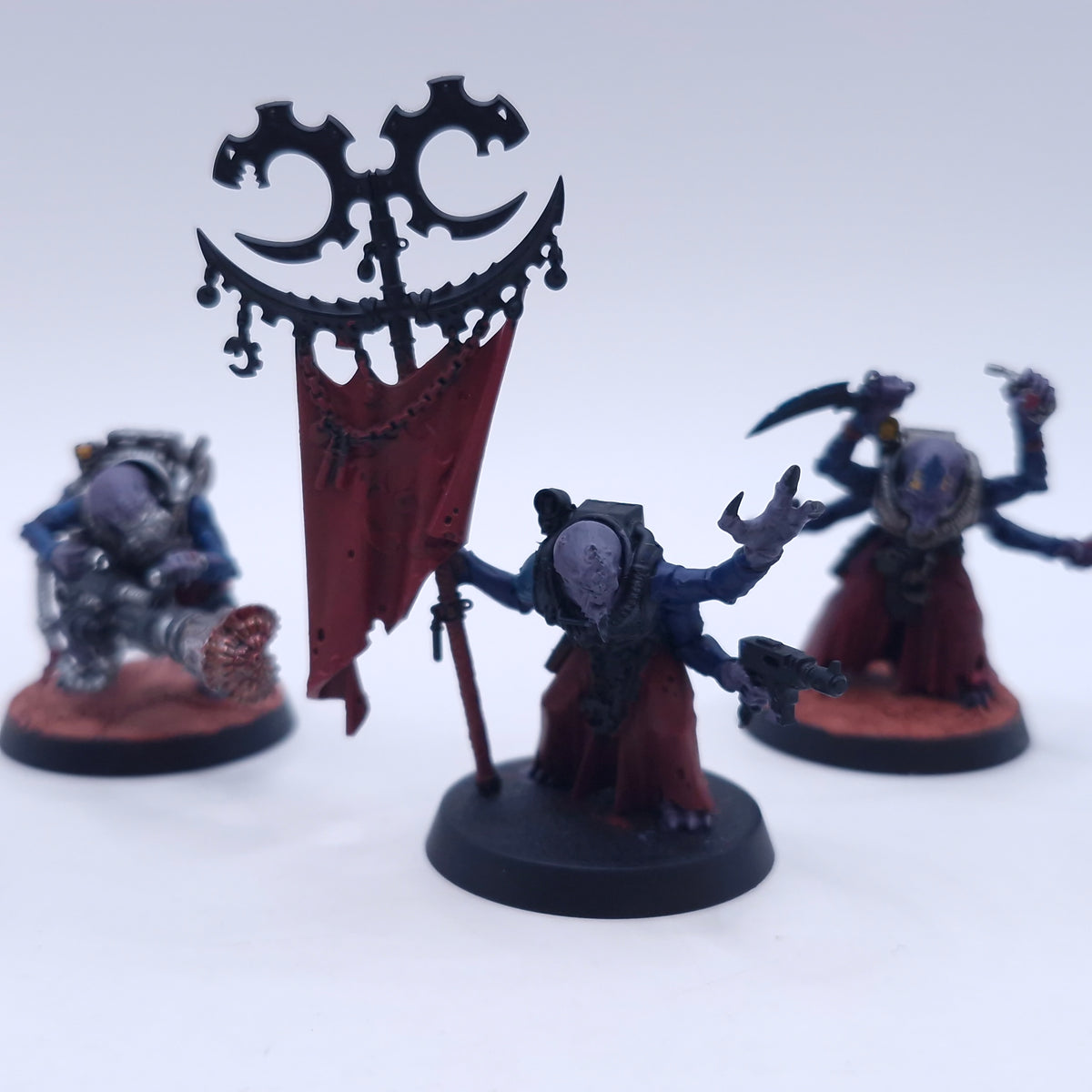 Warhammer 40k: Genestealer Cults Acolyte Hybrids with Acolyte Iconward Painted BTA16