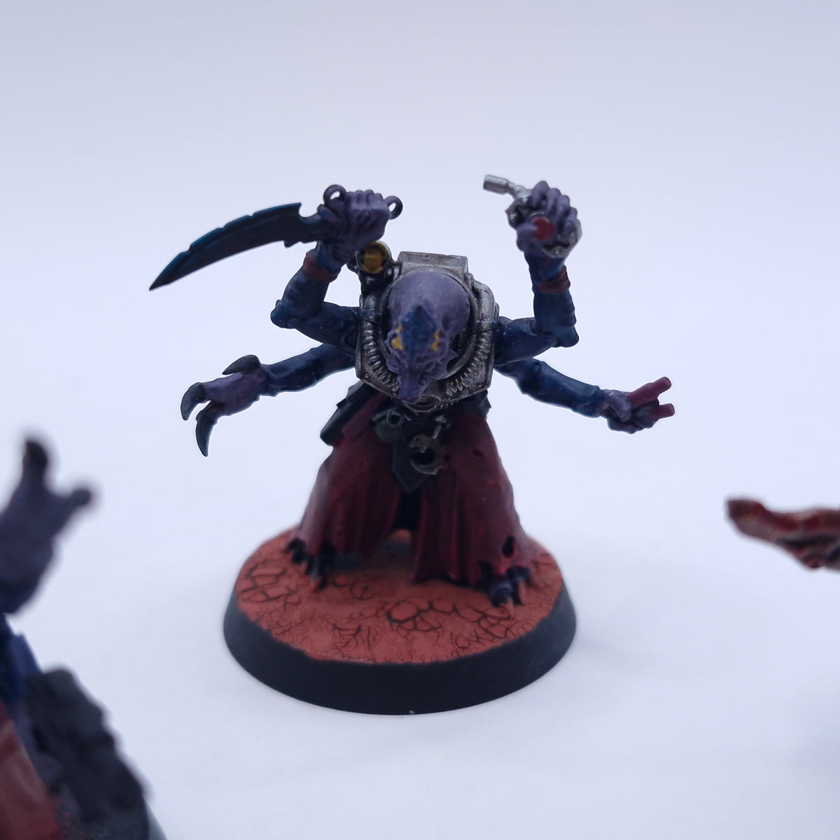 Warhammer 40k: Genestealer Cults Acolyte Hybrids with Acolyte Iconward Painted BTA16