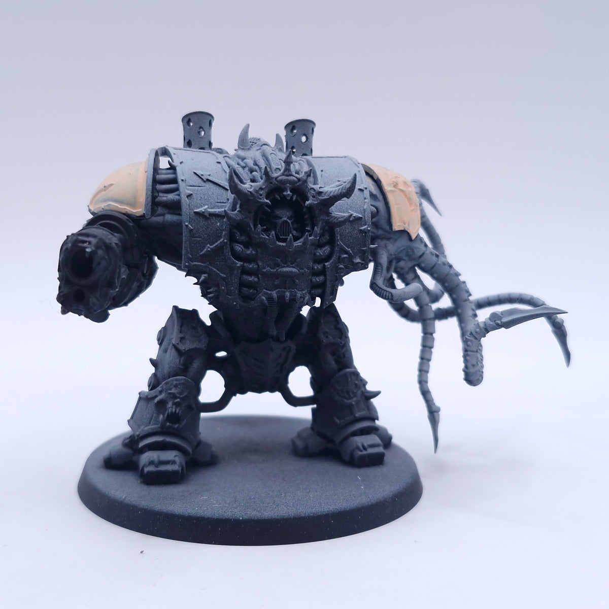 Warhammer 40k: Chaos Space Marines Hellbrute BTB29