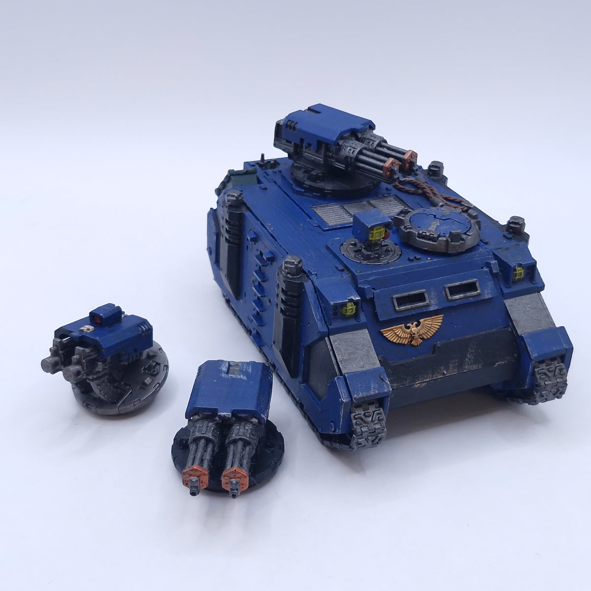 Warhammer 40k: Space Marines Razorback with Weapon Options Painted AEZ12
