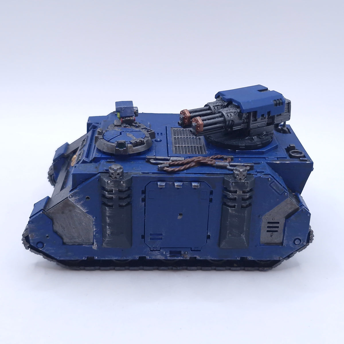 Warhammer 40k: Space Marines Razorback with Weapon Options Painted AEZ12