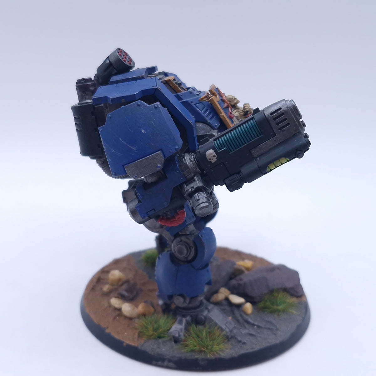 Warhammer 40k: Space Marines Redemptor Dreadnought Painted ATZ01