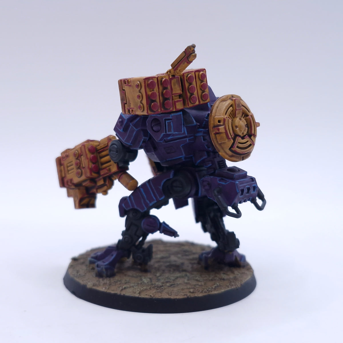 Warhammer 40k: T'au Broadside Battlesuit Painted BTB49