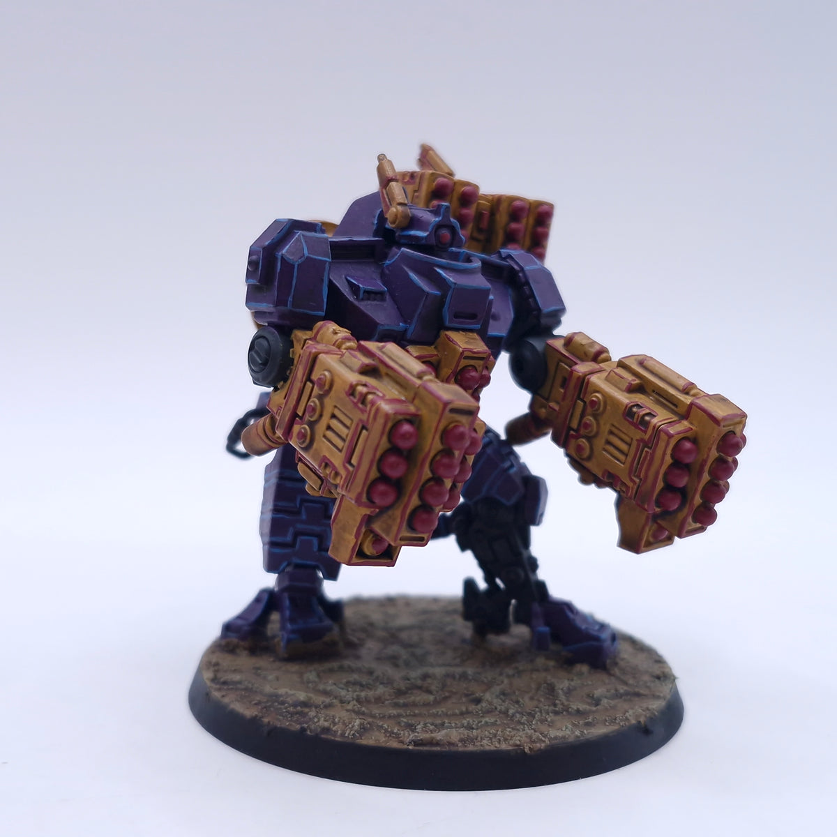 Warhammer 40k: T'au Broadside Battlesuit Painted BTB49