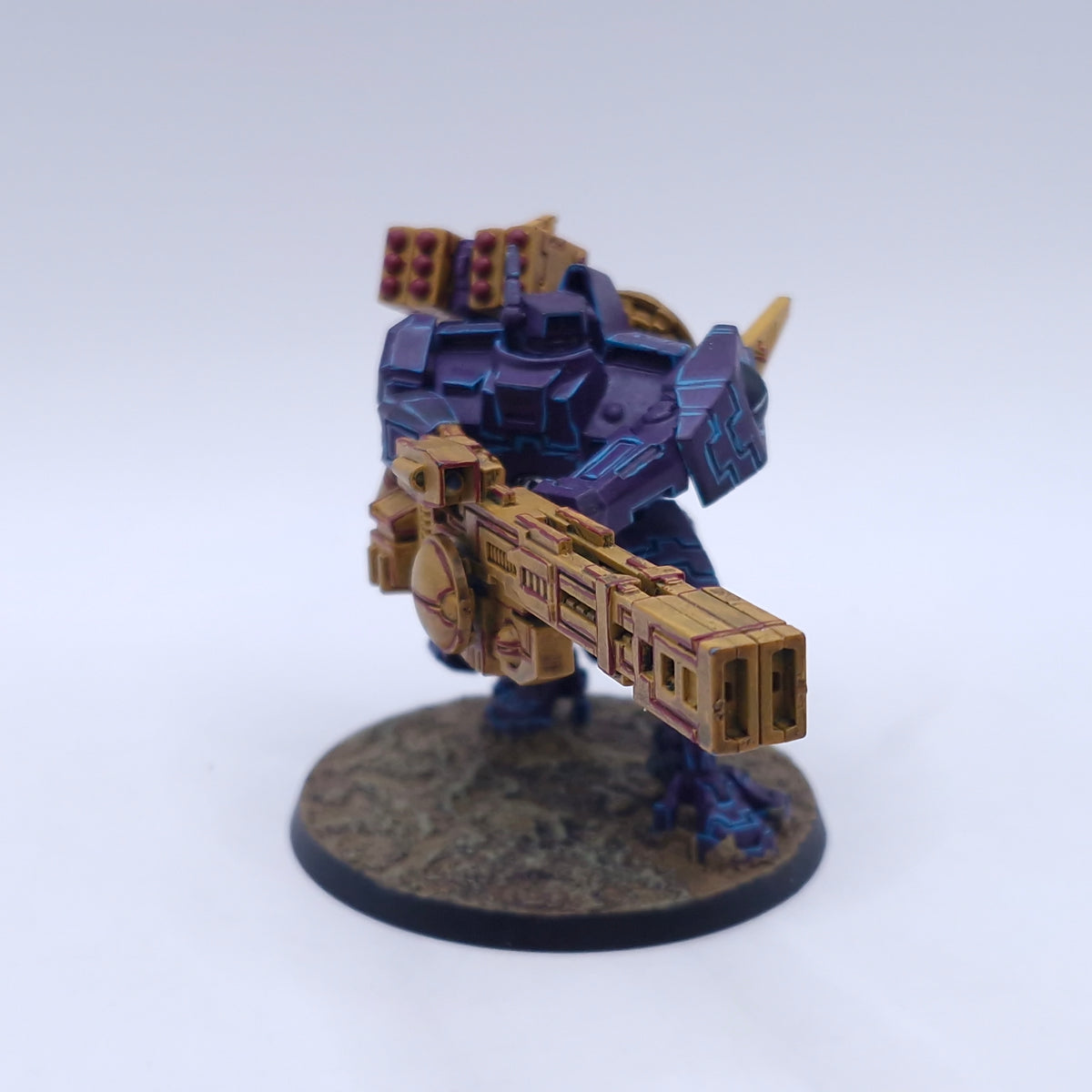 Warhammer 40k: T'au Broadside Battlesuit Painted BTB18
