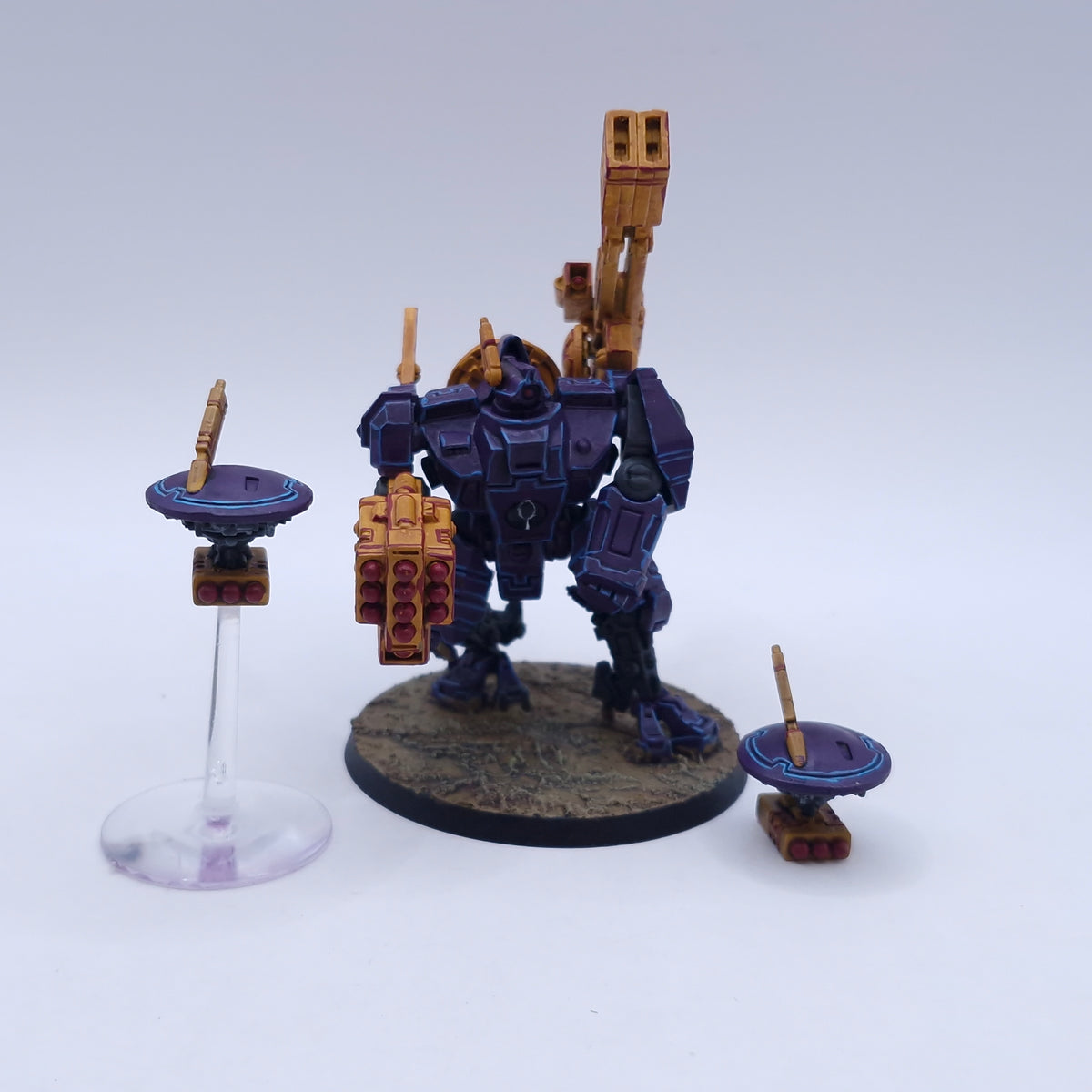 Warhammer 40k: T'au Broadside Battlesuit Painted BTB47