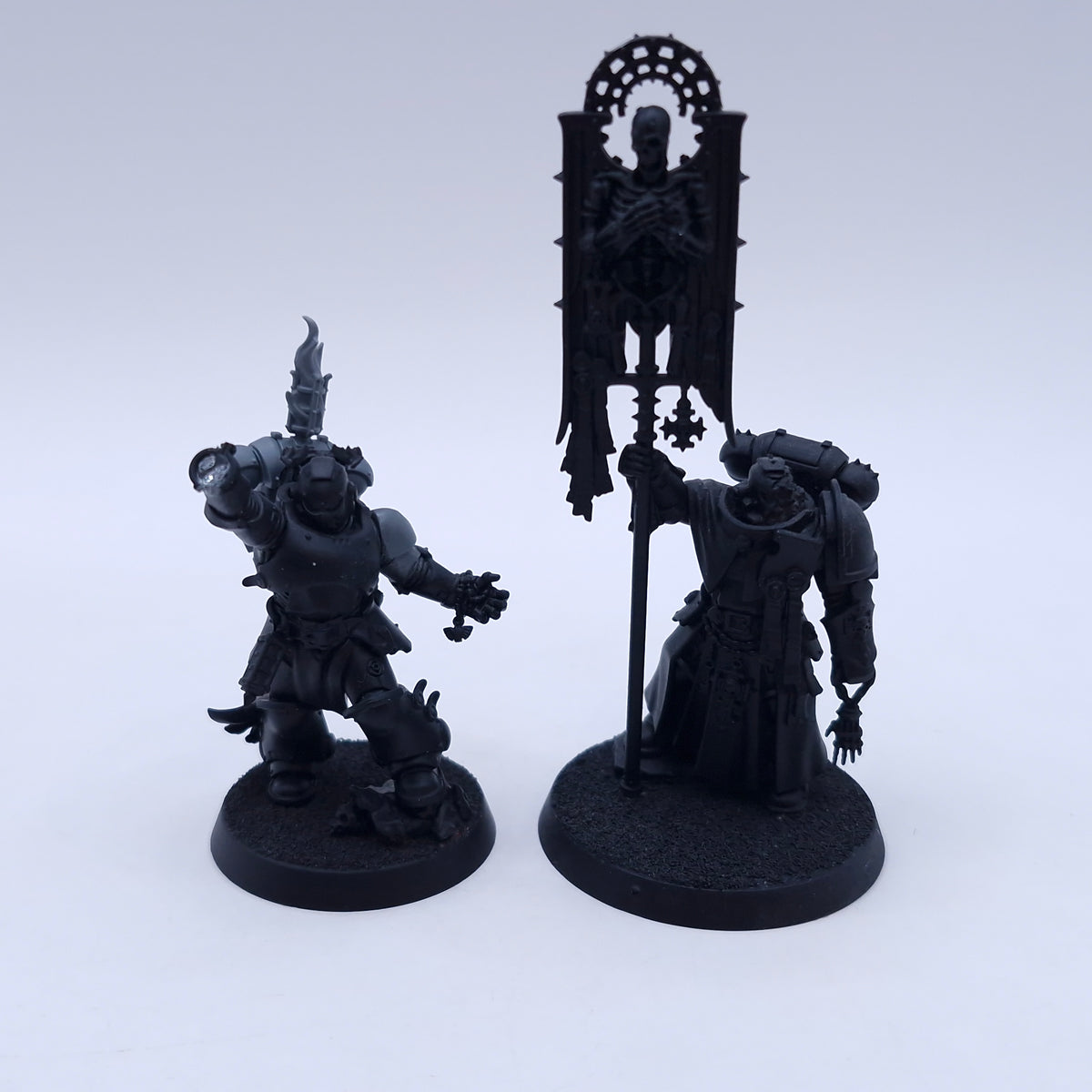 Warhammer 40k: Space Marines Bladeguard Ancient with Emperor's Champion BSC63
