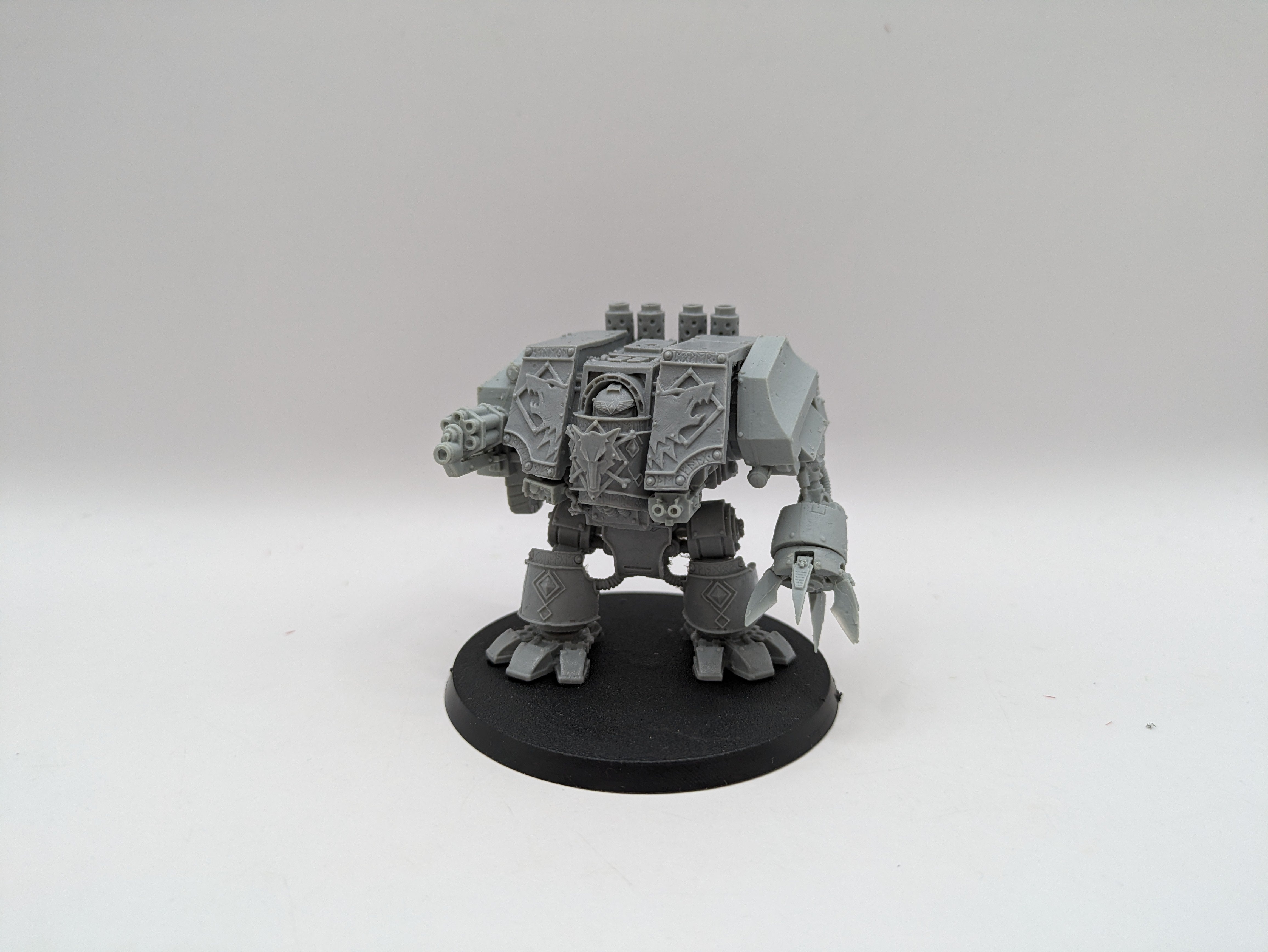 Warhammer 40k: Space Marine Space Wolves Forge World Venerable Dreadnought  OOP (AJ012)