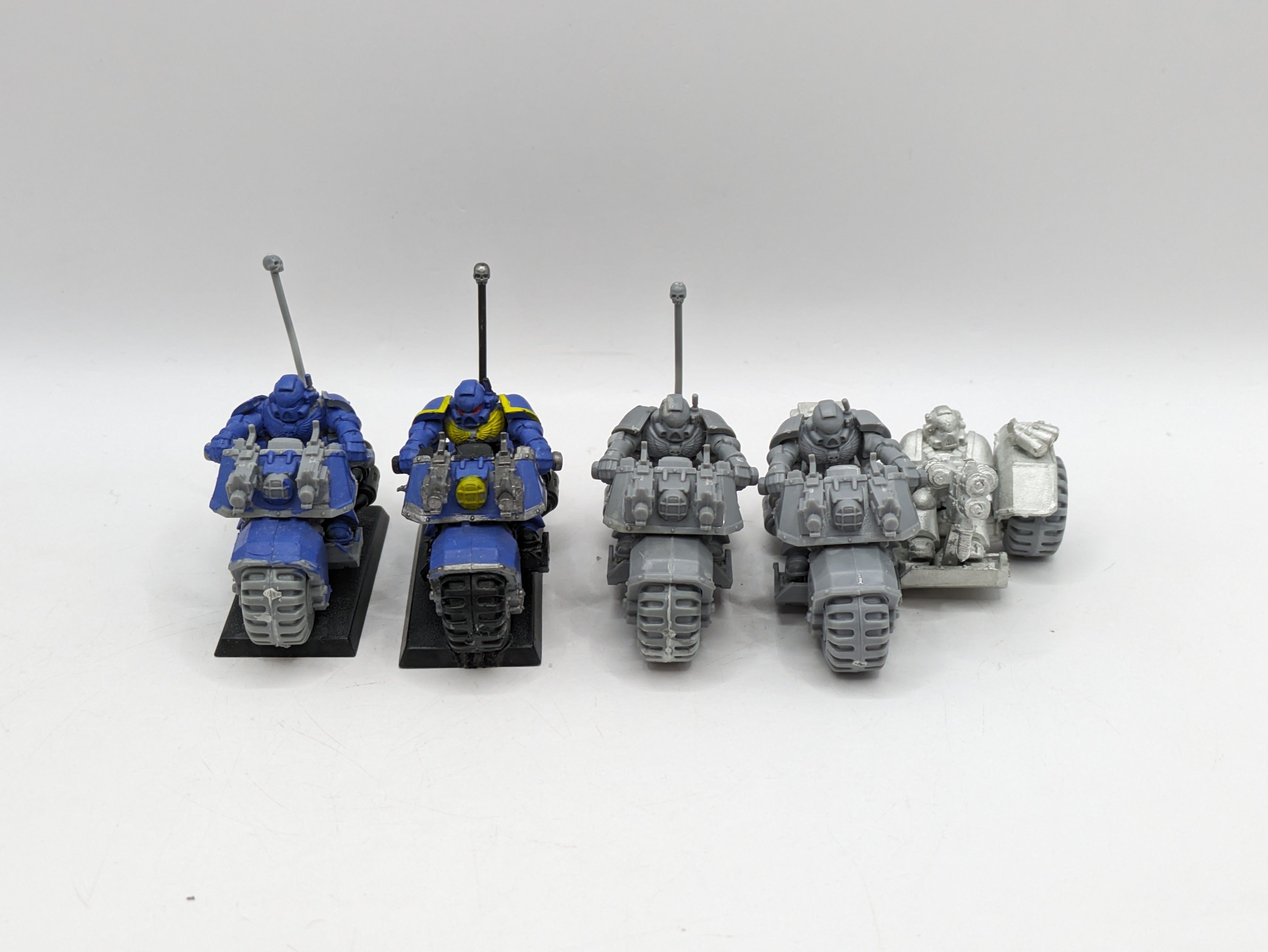 Space Marines Heavy Bolter Attack Bike Landspeeder Métal 40K Warhammer Space Marines Heavy Bolter Attack Bike Landspeeder Métal 40K Warhammer