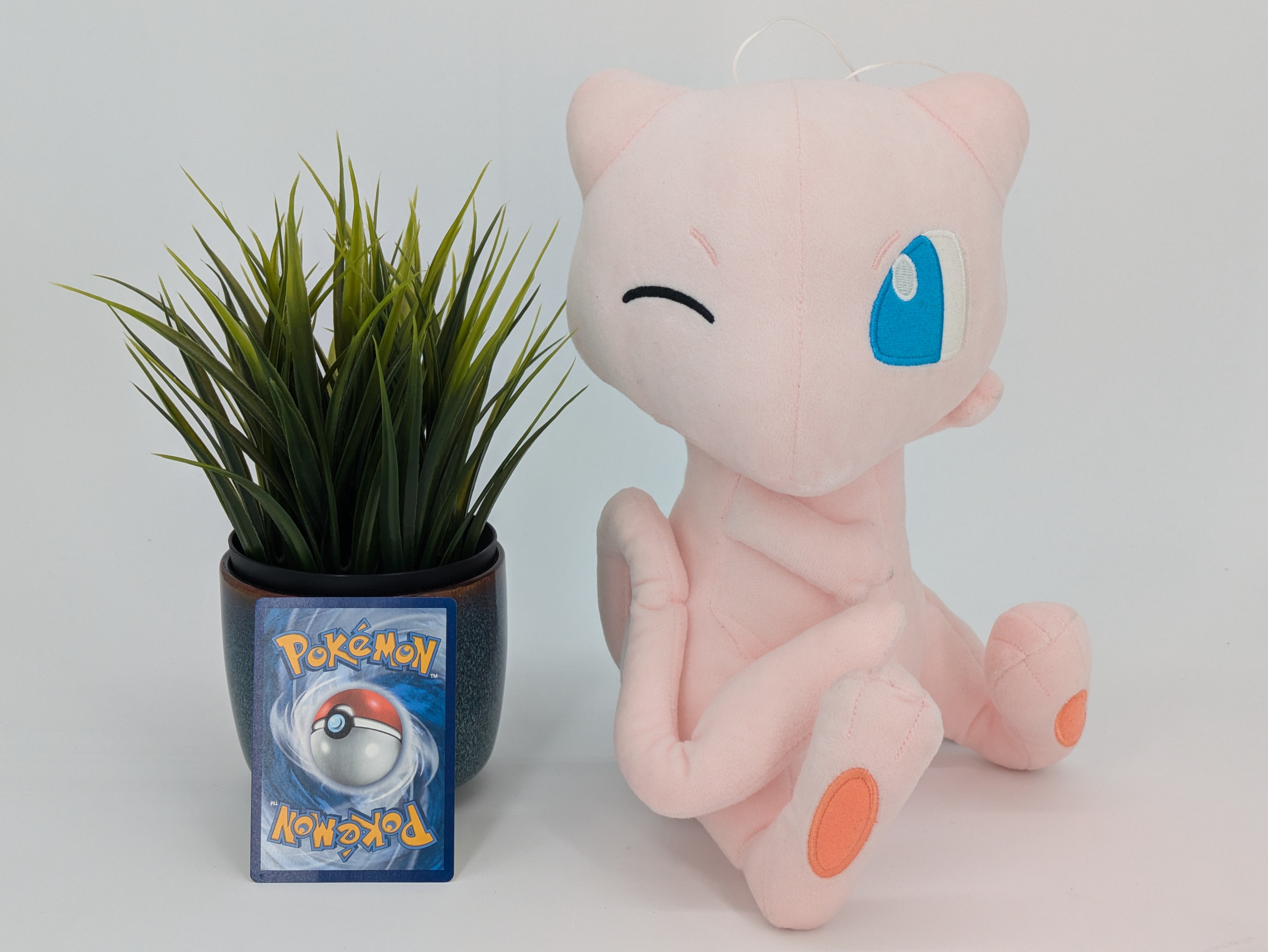 Pokémon Center: Staravia Sitting Cuties Plush, 7¼ inch