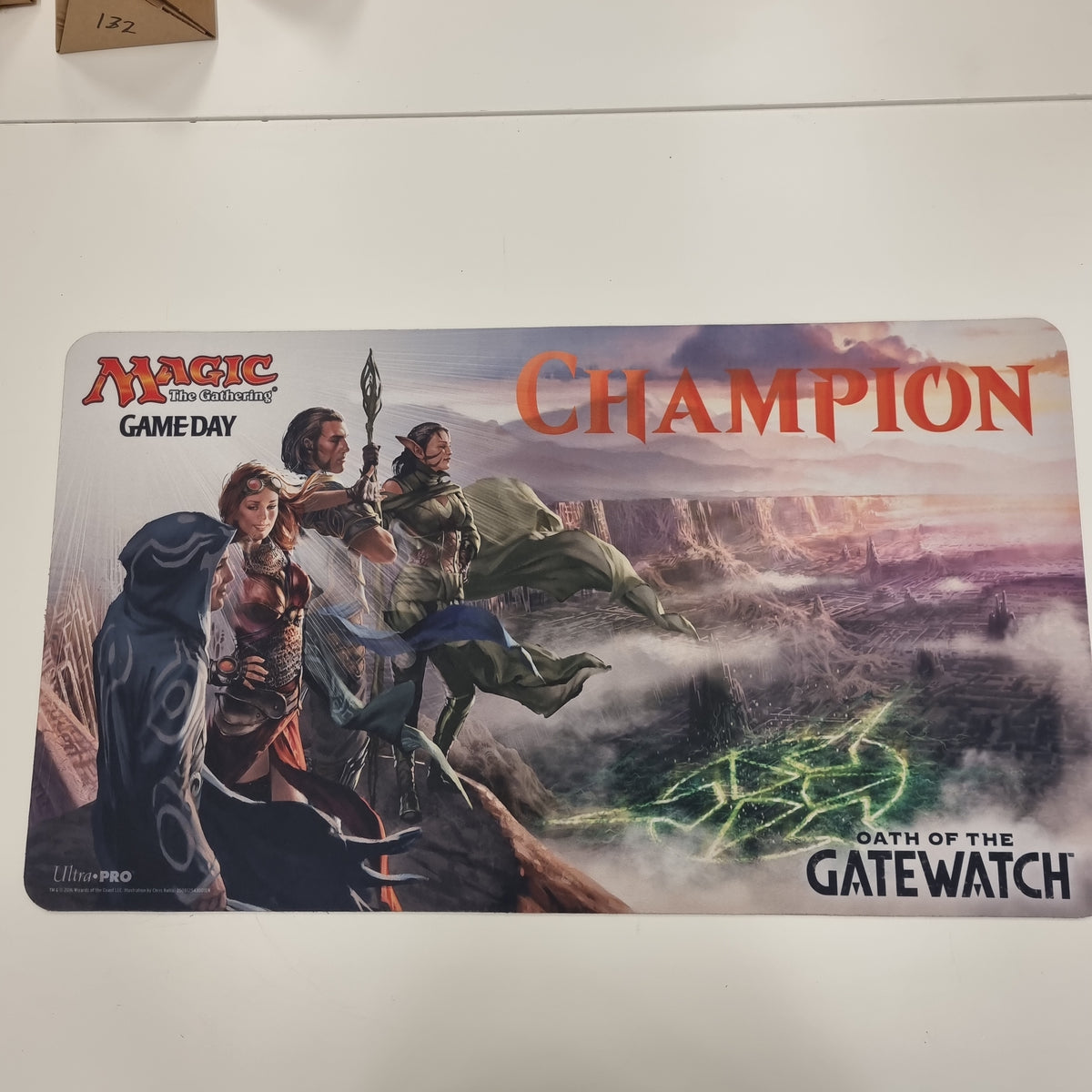 MTG Playmat Oath of the Gatewatch Game Day Champion (134)