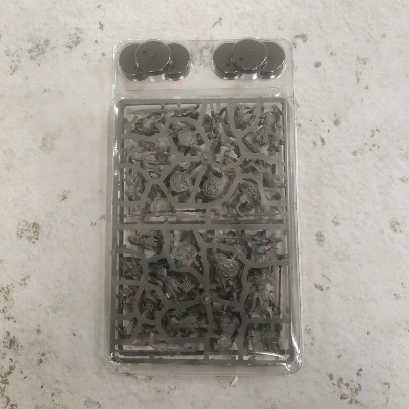 Warhammer Age of Sigmar Kruleboyz Gutrippaz New on Sprue AY041