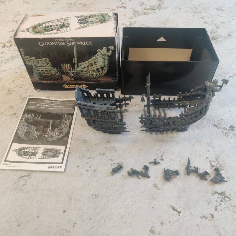 Age of Sigmar Etheric Vortex: Gloomtide Shipwreck Assembled in Box AY136-0403