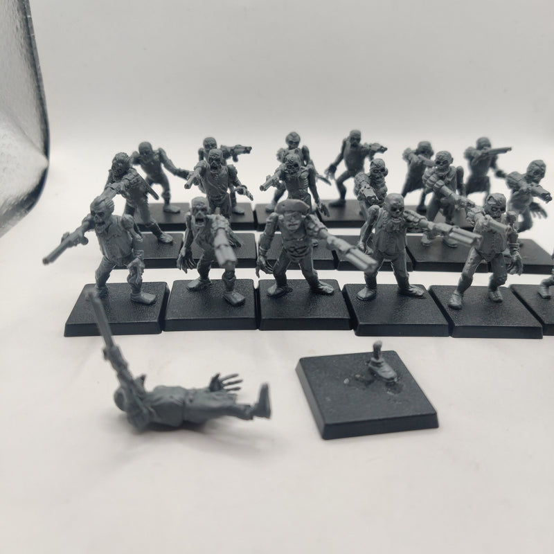 Warhammer the Old World Vampire Counts Zombies with Guns x20 AD105