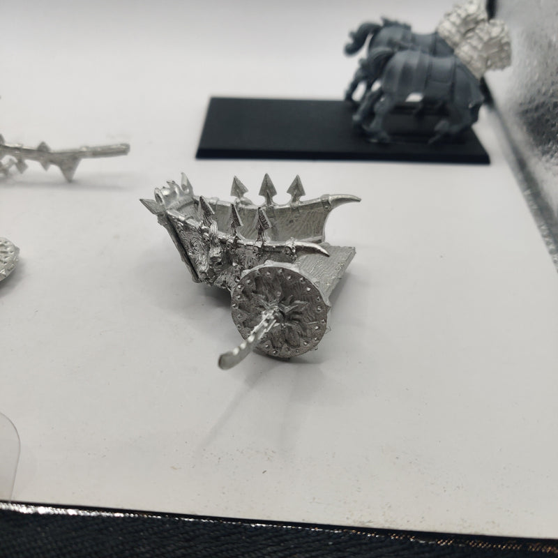 Warhammer The Old World Chaos Warrior Chariot AT209