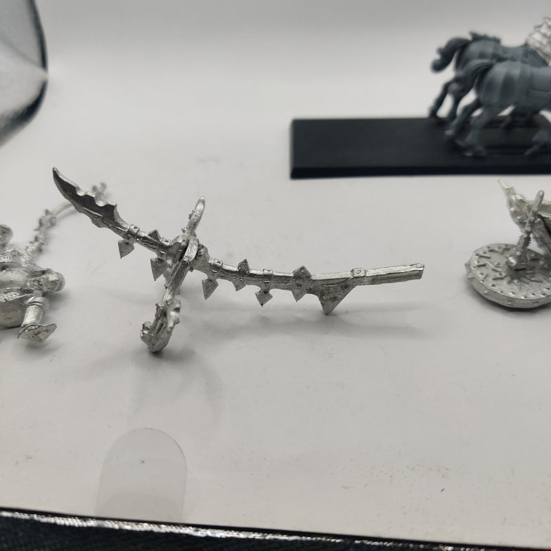 Warhammer The Old World Chaos Warrior Chariot AT209