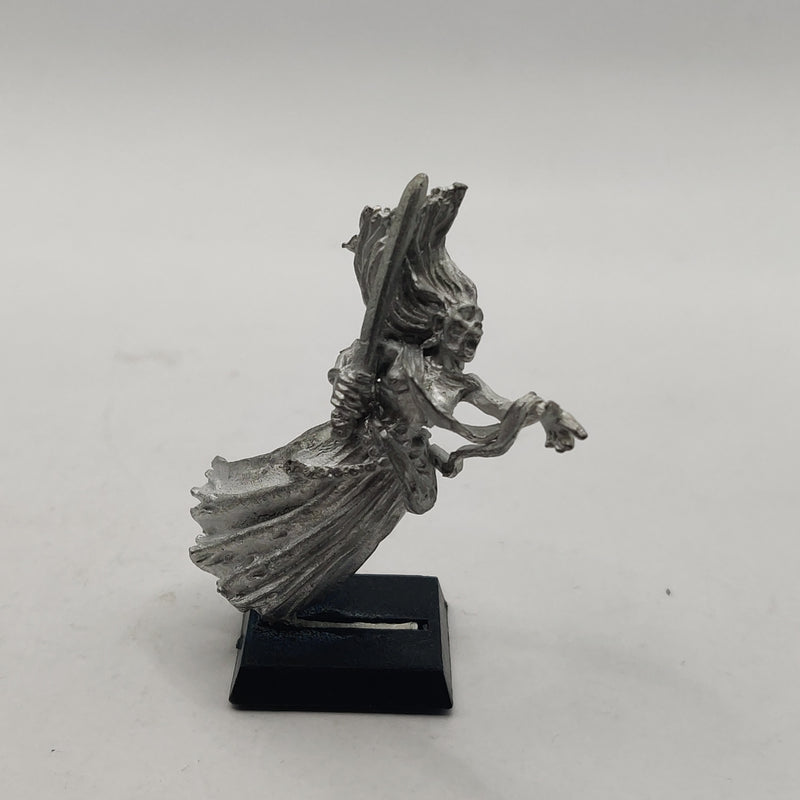 Warhammer The Old World Vampire Counts Banshee and Wraith Metal BA064