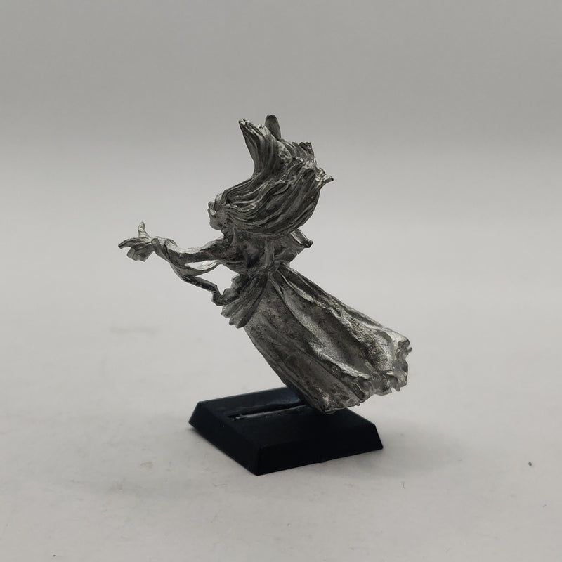 Warhammer The Old World Vampire Counts Banshee and Wraith Metal BA064