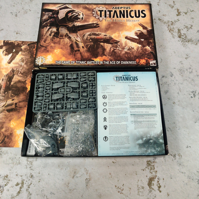 Adeptus Titanicus Starter Set - 2 Titans Part Assembled BD190