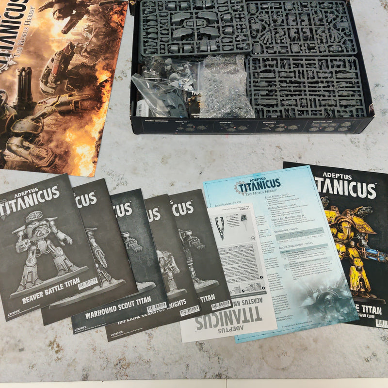 Adeptus Titanicus Starter Set - 2 Titans Part Assembled BD190