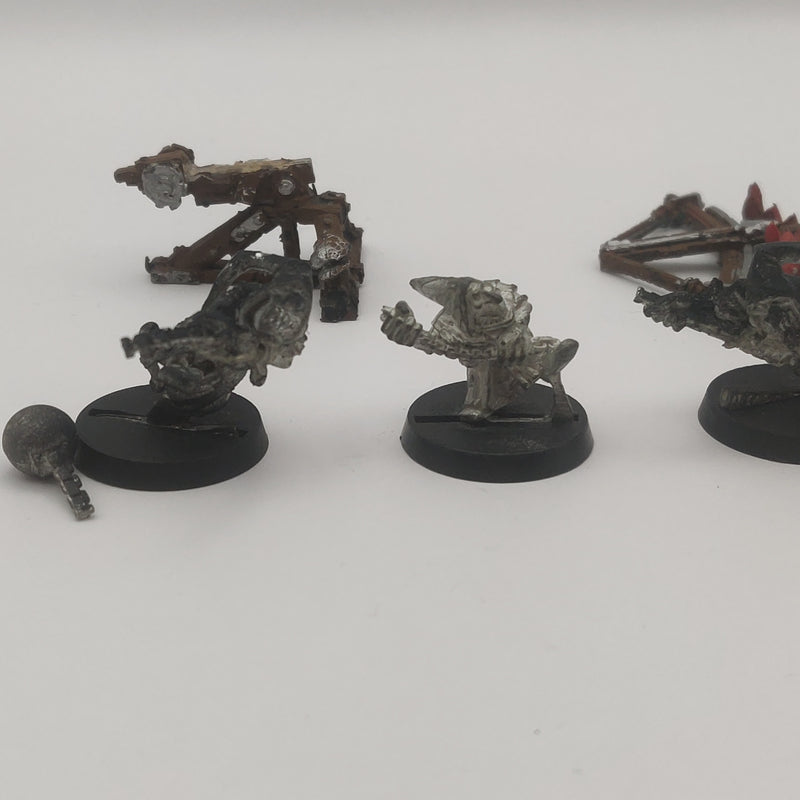 Warhammer Fantasy Night Goblin Fanatics and Bolt thrower AA008