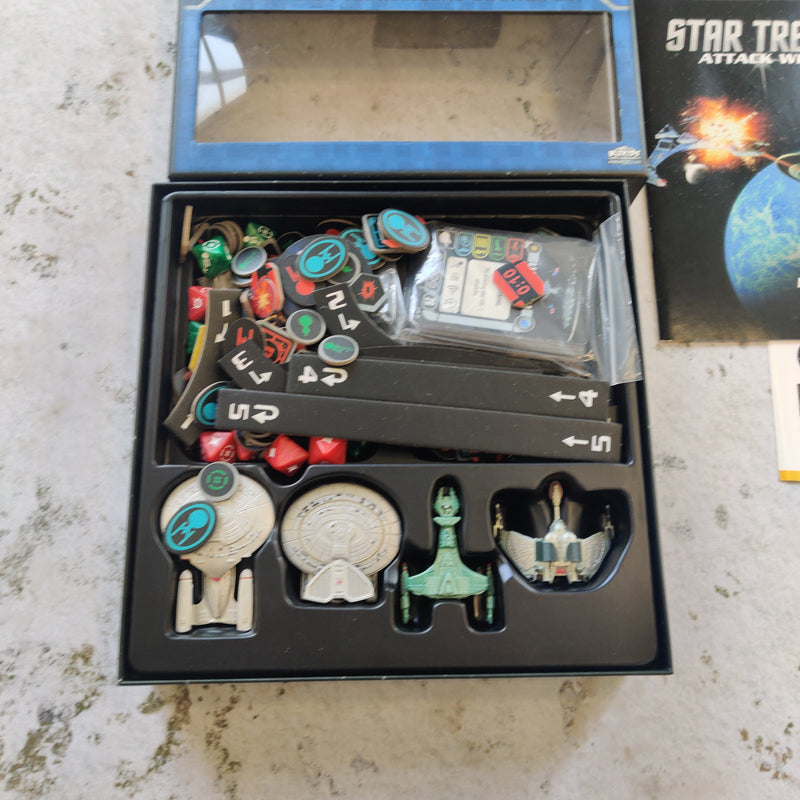 Star Trek Attack Wing Federation vs Klingons Starter Set AY151