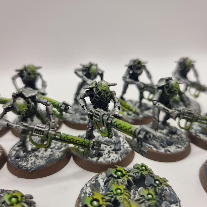 Warhammer 40k: Necrons Warriors and Scarabs (BA079)