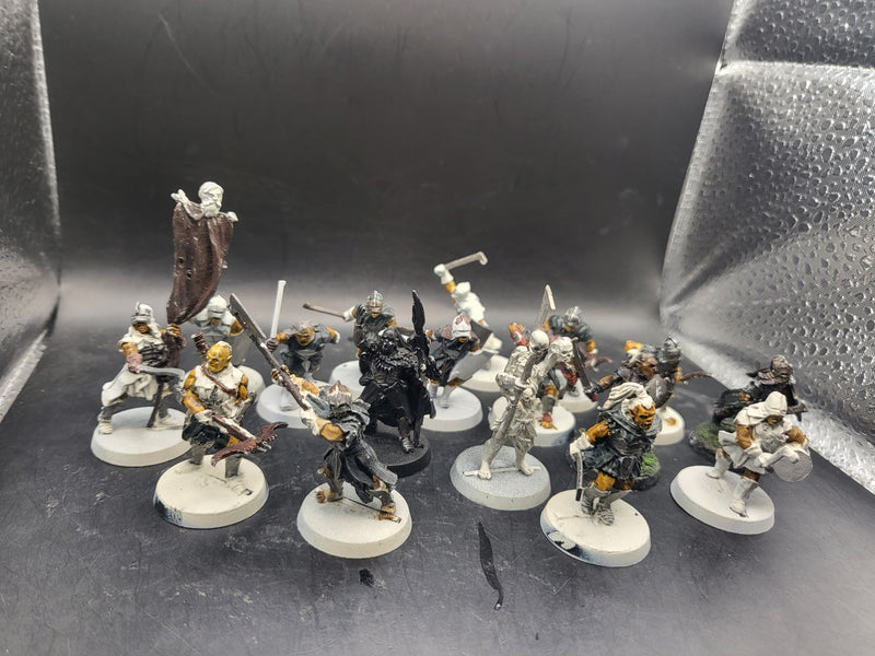 Middle-Earth SBG Uruk-Hai Scout Bundle inc. Heroes & Command (BA043)